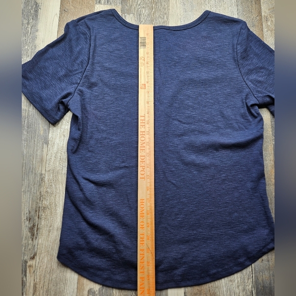 A Loves A NEW Navy Blue Tshirt Women's XL Cotton Blend - Picture 5 of 8